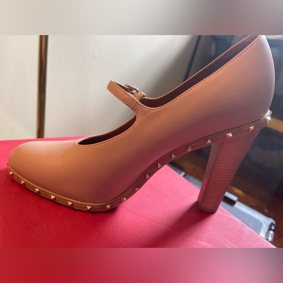 Valentino Garavani Mary Jane Size 36 EUC Blush Pink Color - Picture 5 of 15